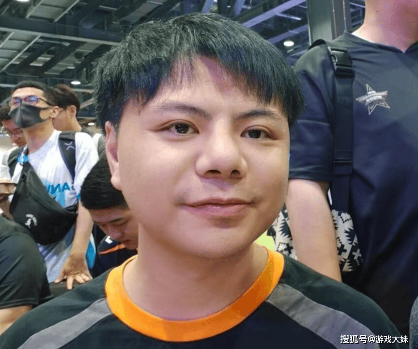 参加EVO法国站比赛又一次斩获冠军EVO视讯小孩曾卓君再次为国争光(图6)